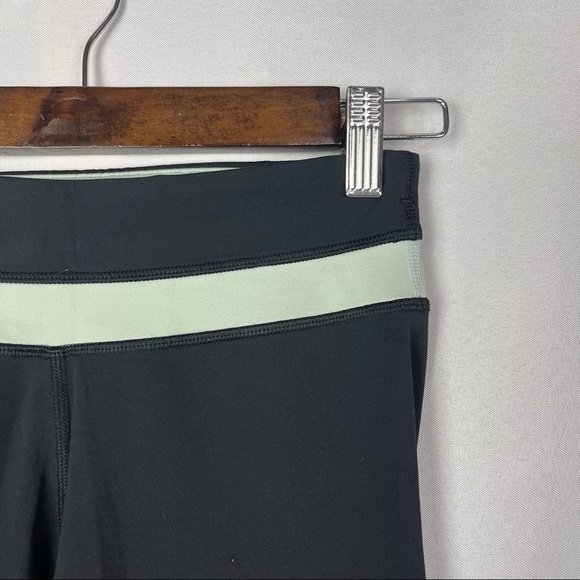 Lululemon Run Inspire Crop II Athletic Pants Mint Moment 2 - Picture 7 of 9